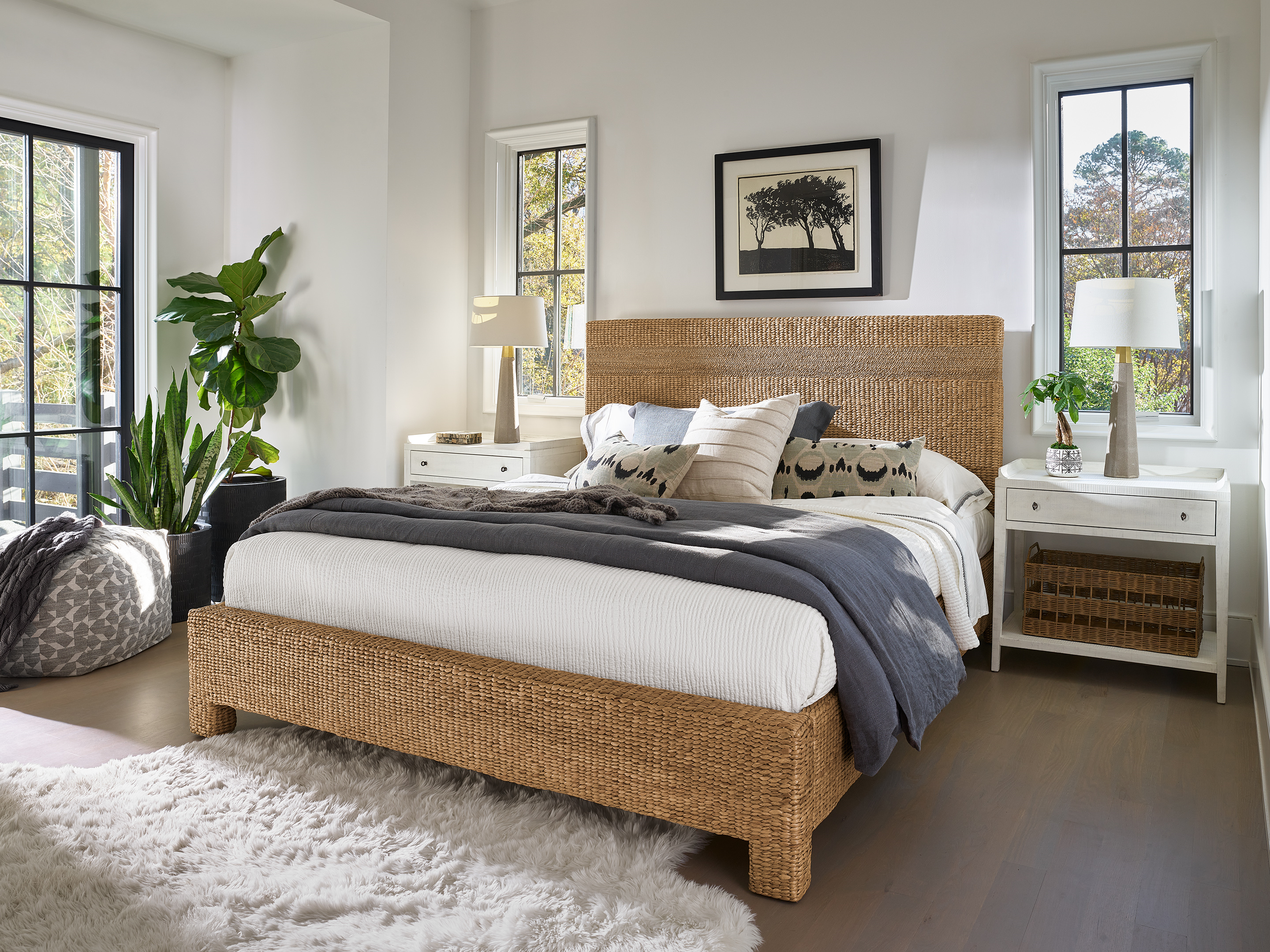 Lola Bedside Table